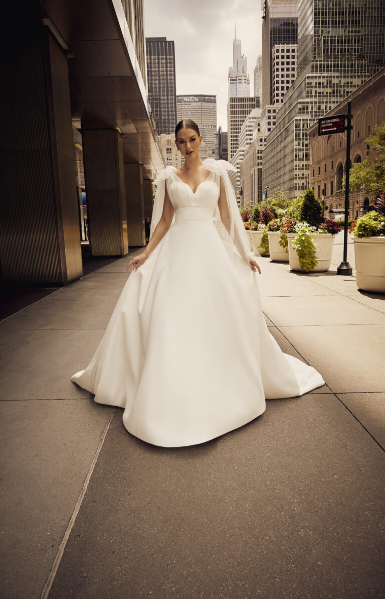 25 Best Places to Buy Wedding Dresses Online in 2023