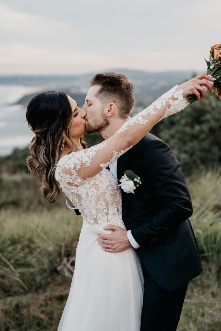 What are the most popular wedding dress labels in Australia (and how to choose the right one)?